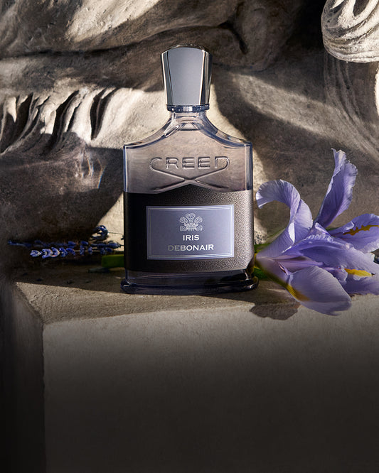 Descubra Iris Debonair​